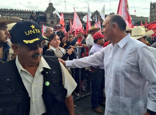 Campesinos se reúnen con titular de la Sagarpa