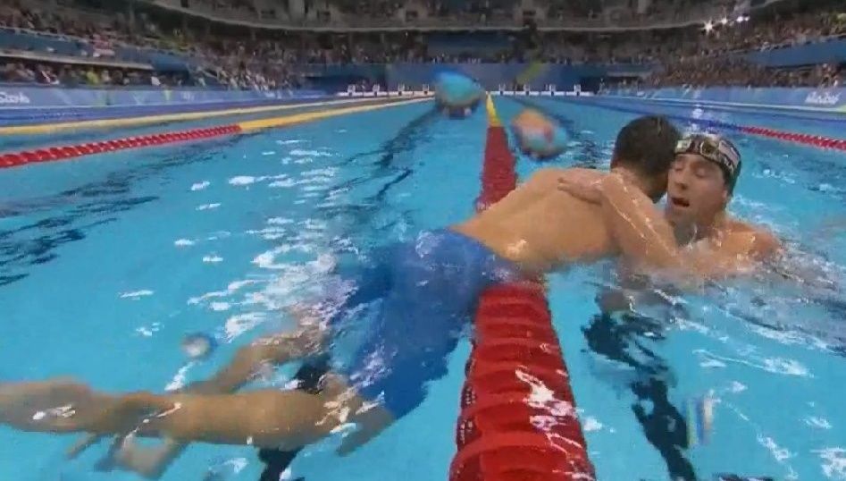 Phelps no logra su quinta medalla de oro