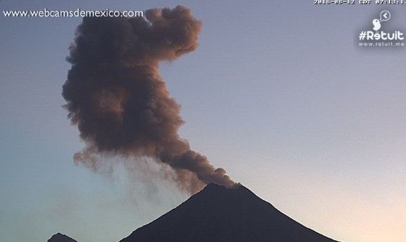 Volcán de Colima inicia otra fase explosiva