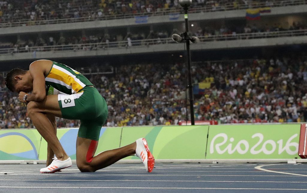 Sudafricano gana oro en los 400 metros e impone récord mundial - Wayde-van-Niekerk-1024x645