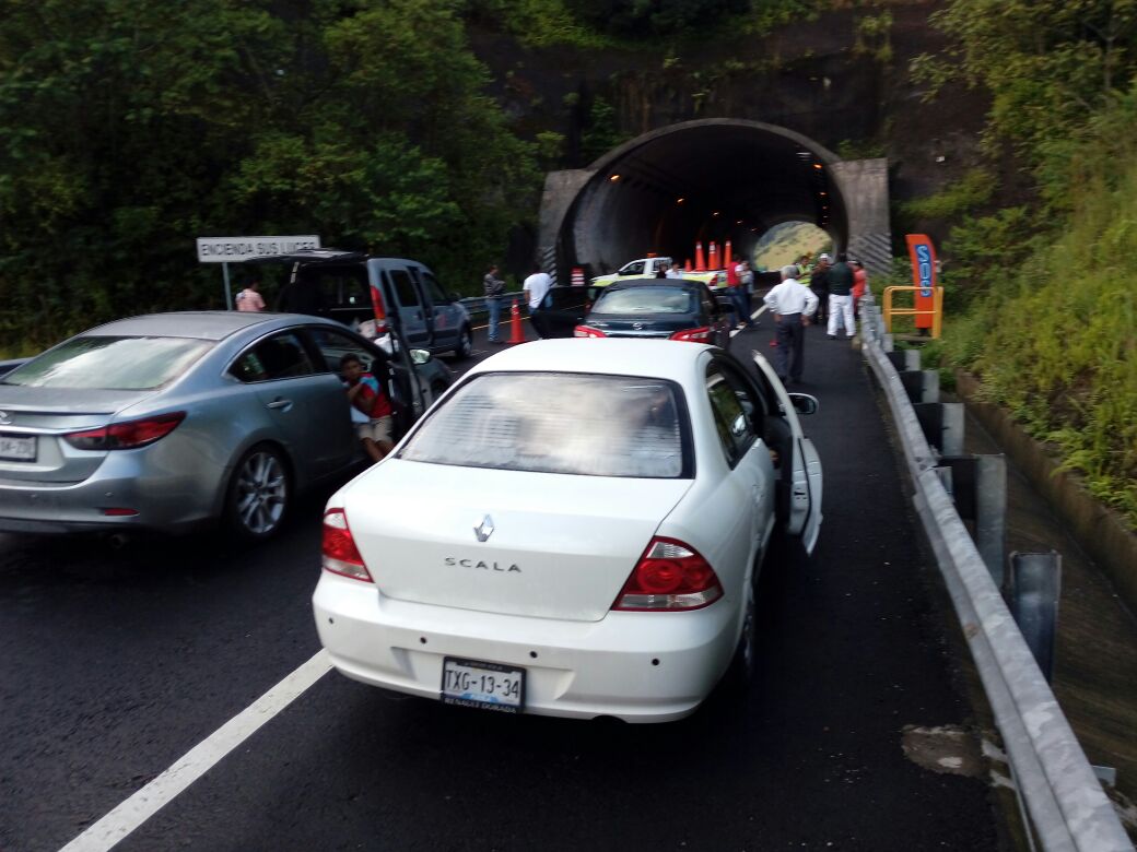 Deslaves provocan cierre de Autopista México-Tuxpan - WhatsApp-Image-2016-08-07-at-8.32.43-AM