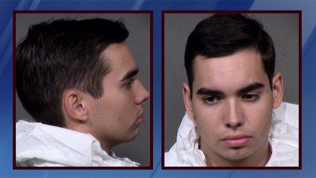 Mata a su compañero de cuarto tras avisar dos días antes en Twitter