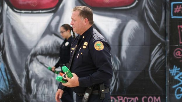 Restaurante mexicano en Miami sustituye las salsas por los repelentes por Zika - Zika-Miami-Getty-Images