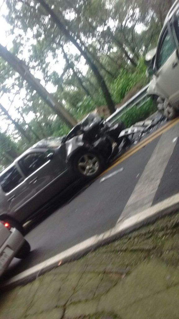 Representante de Cuauhtémoc Blanco sufre accidente en la México-Cuernavaca - accidente-cuernavaca-2-576x1024