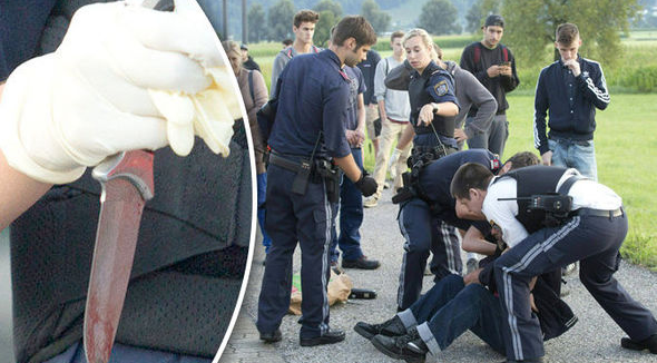 Hombre acuchilla a dos personas en un tren en Austria - acuchillado-austria