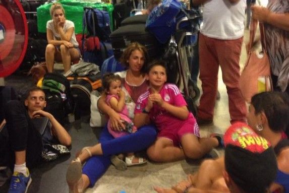 Aeroméxico se deslinda de pasajeros varados en Europa