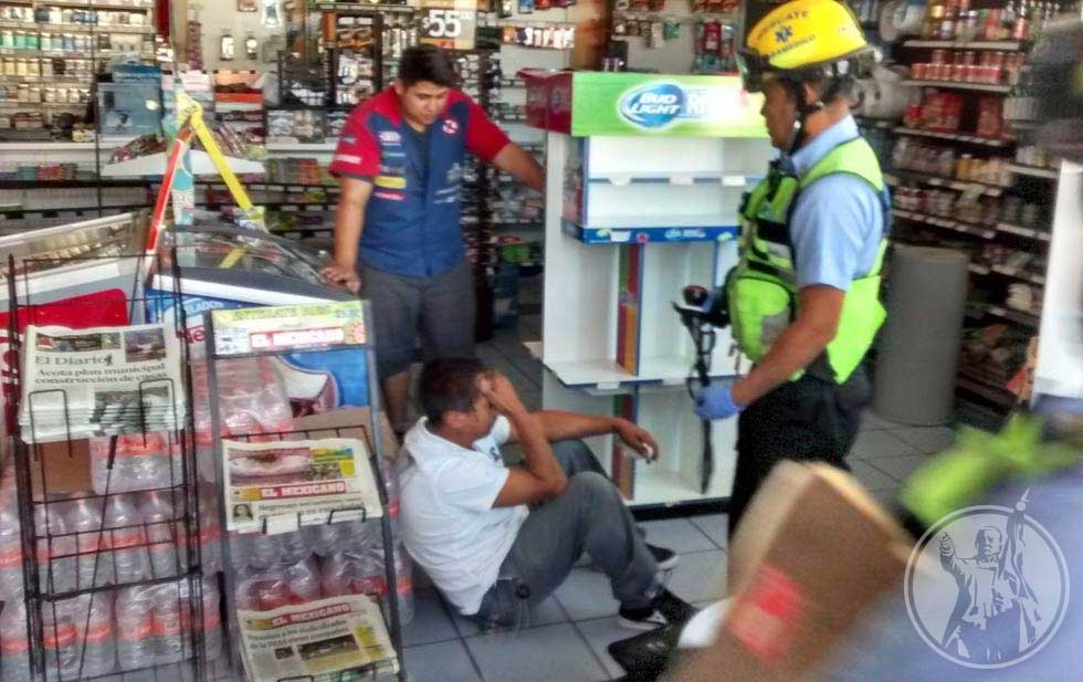 Roban más de 300 cartones de cerveza en Ciudad Juárez - asalto-tendero-Ciudad-Juarez-Diario-de-Juarez