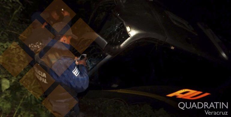 Desbarranca autobús en Veracruz. Hay 15 heridos
