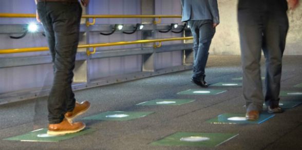 Baldosas que generan energía en cada pisada