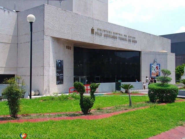 Muere asaltante en la Biblioteca Central de Nuevo León - biblioteca-nuevo-leon-2