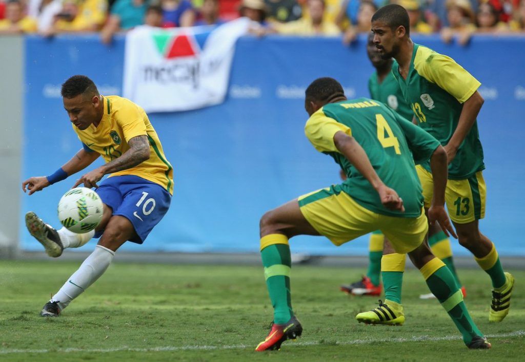 Decepcionante debut de Brasil - brasil-sudáfrica-1024x707