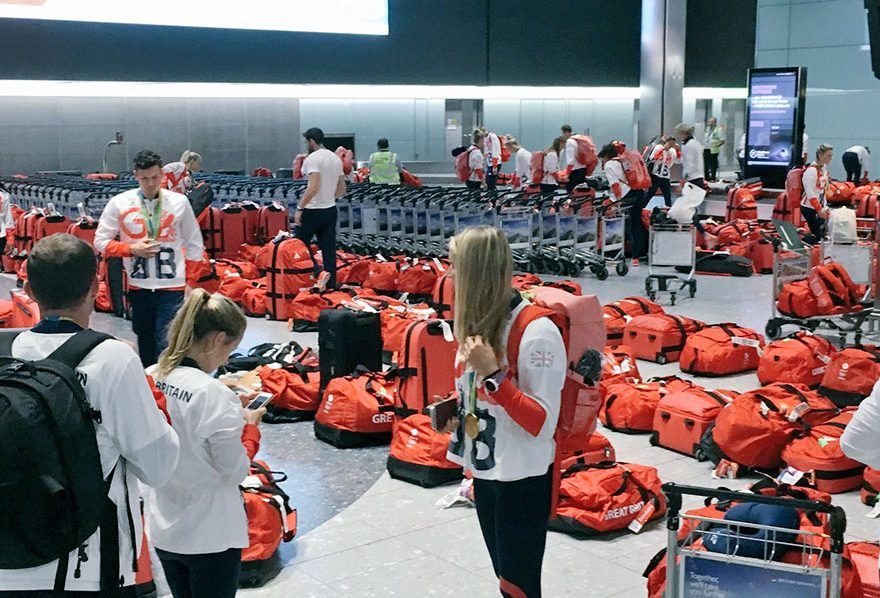 La última misión de los atletas británicos de Río: encontrar su maleta
