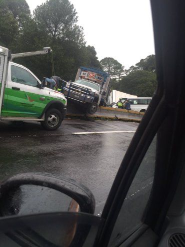 Carambola de 12 vehículos en la México-Puebla - carambola-ok-2
