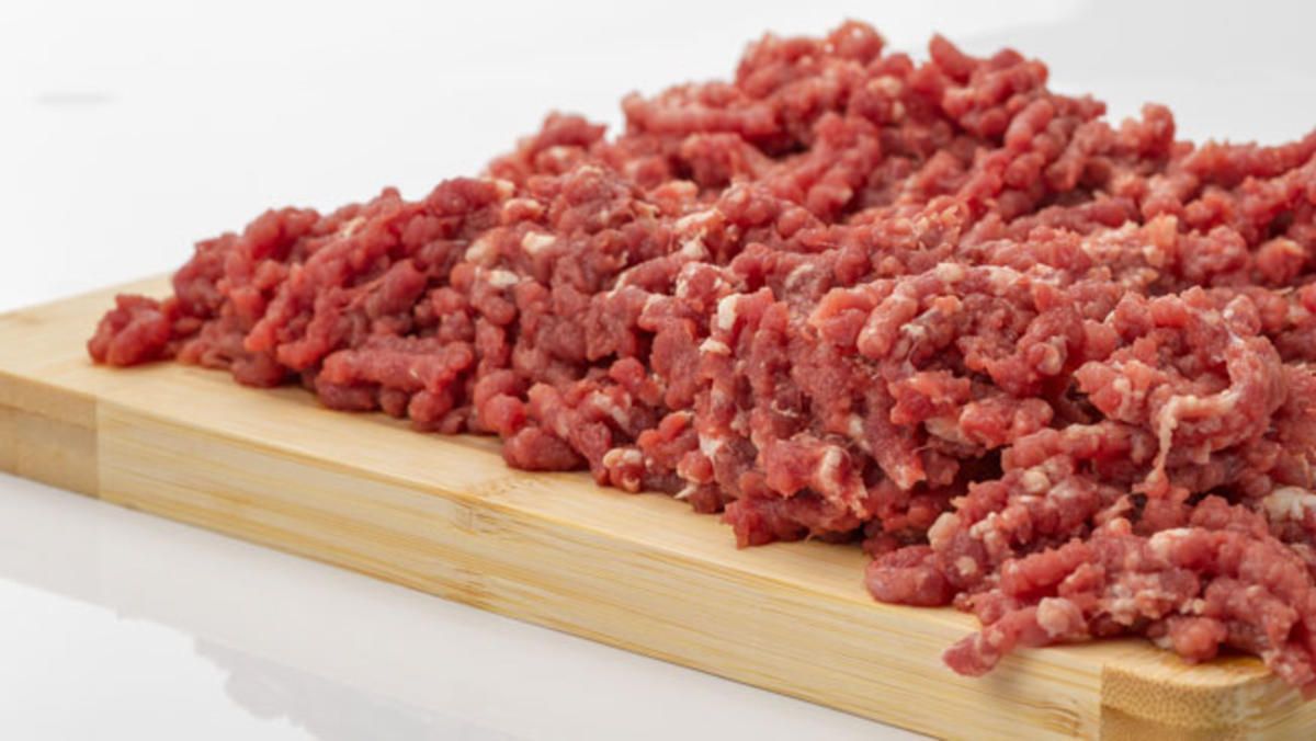 El peligro de comer hamburguesas término medio - carne-molida