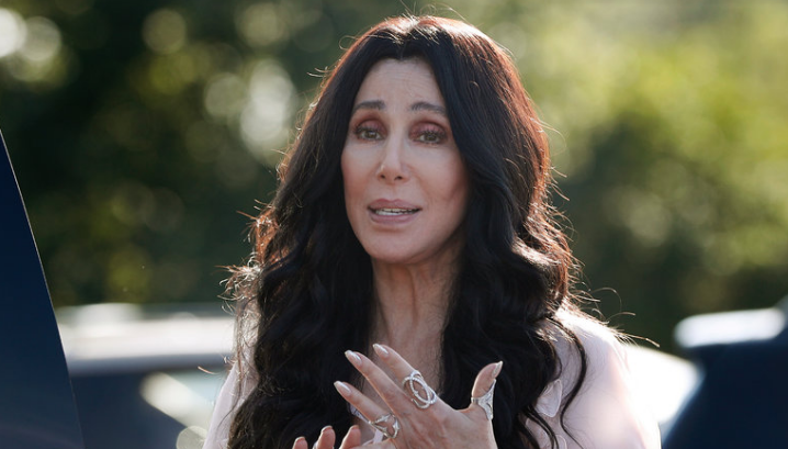 “Creo que Trump es un idiota”: Cher