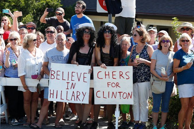 "Creo que Trump es un idiota": Cher - cher