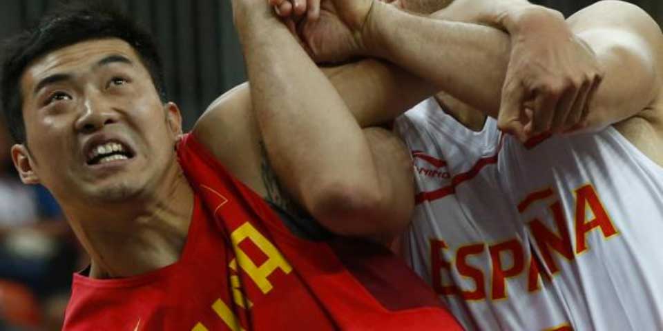 Delegación china de basquetbol queda atrapada en tiroteo en Brasil