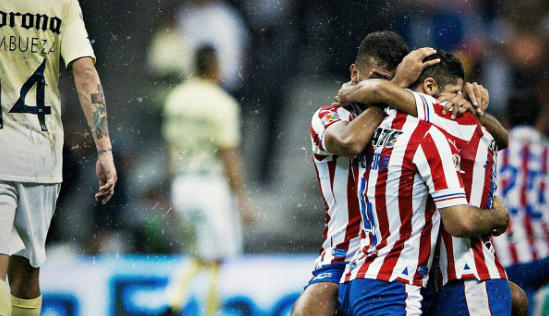 Humillan al América en el clásico de su centenario