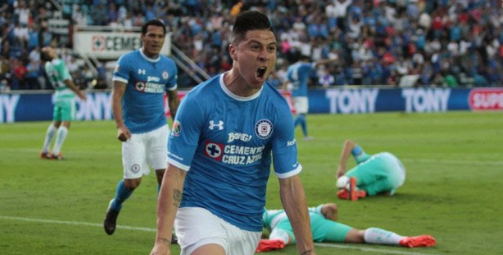 Cruz Azul logra su primer triunfo al vencer al Santos 3-1