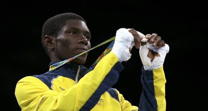 El medallista colombiano que pide perdón a Dios después de cada pelea