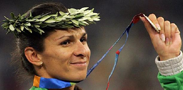 Ana Gabriela Guevara sale en defensa de atletas mexicanos - dibujoguevara