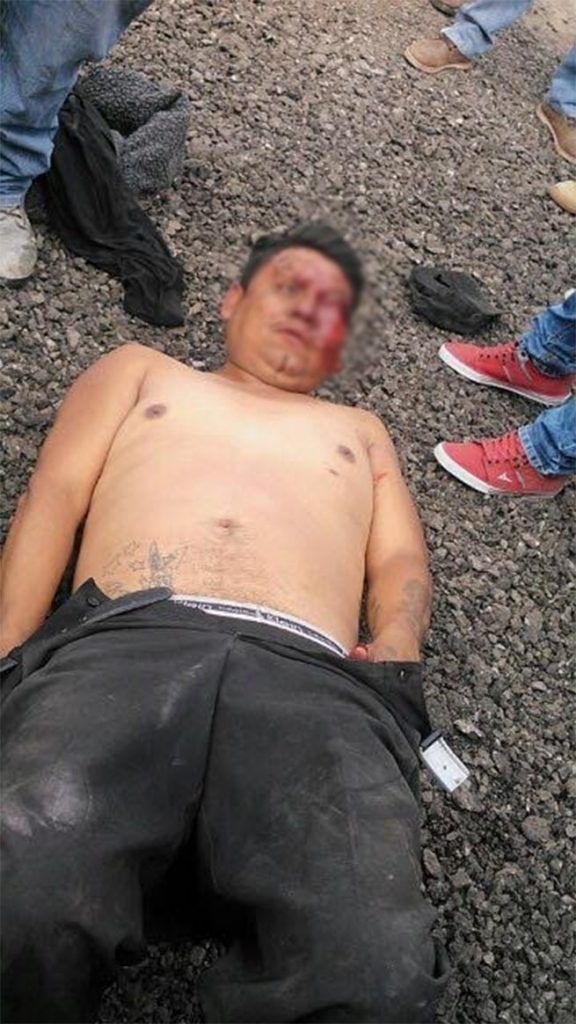 Vecinos de Ecatepec intentan linchar a presuntos ladrones - ecatepec-2-576x1024
