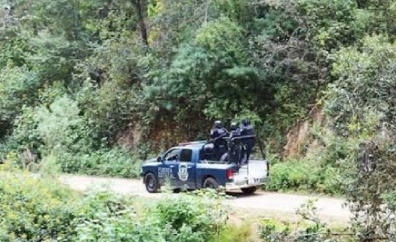 Emboscan sicarios a policías en Guerrero