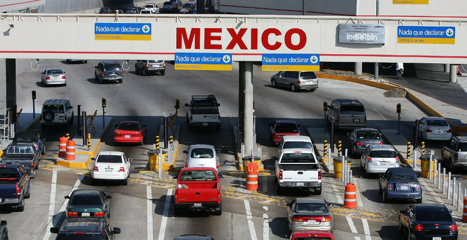 Pareja intentó cruzar con el cadáver de un bebé de Estados Unidos a México