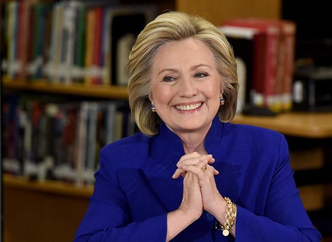 The New York Times respalda candidatura presidencial de Hillary Clinton