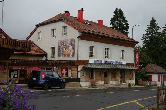 En el Hotel Arbez, puedes dormir en Francia y Suiza al mismo tiempo