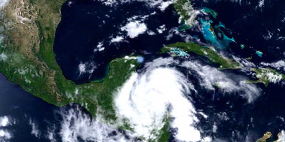 Activa gobierno federal protocolos de prevención ante avance de Earl