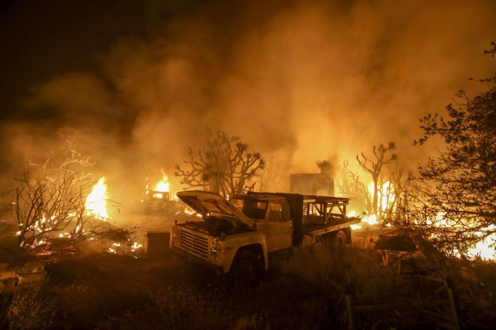 Continúan incendios forestales en California - inc3-1024x682