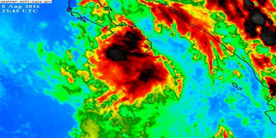 Javier llegaría a BCS como huracán