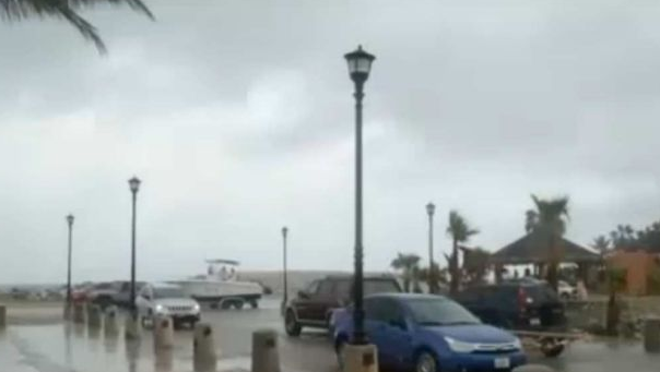 Saldo blanco en Baja California Sur tras paso de Javier