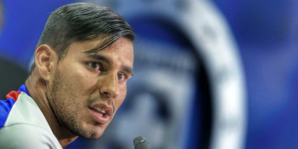 Jugador de Cruz Azul confiesa que no recuerda la última victoria del equipo