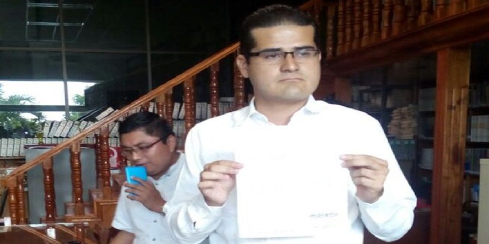 Renuncia a Morena diputado tabasqueño Juan Pablo De la Fuente