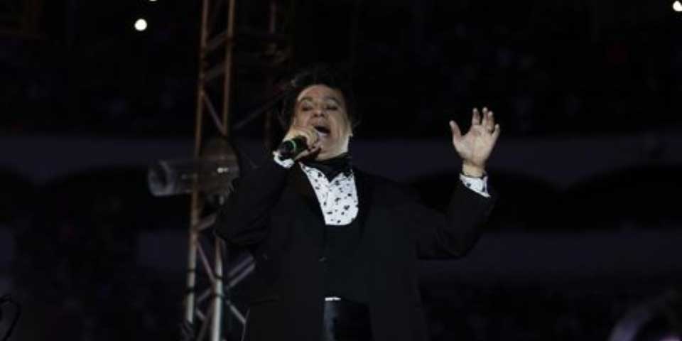 Anuncian concierto en honor a Juan Gabriel en Estadio Chivas