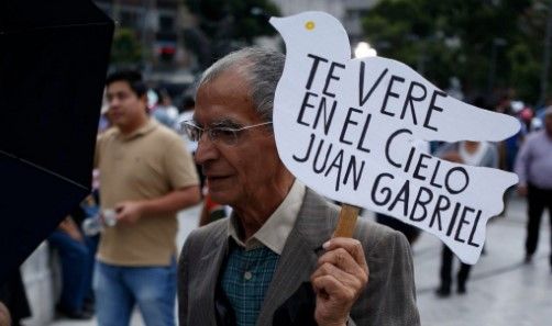 Habrá acceso libre en Bellas Artes para despedirse de Juan Gabriel - juanga-2