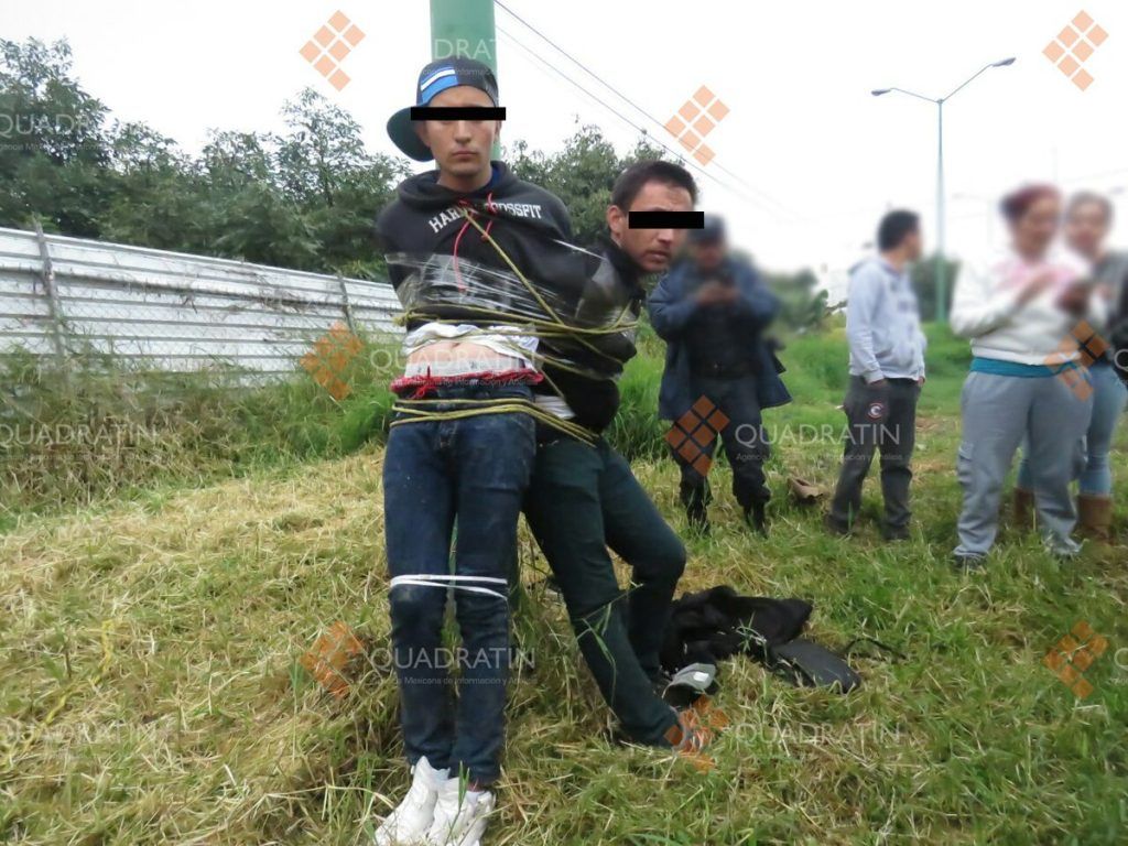Vecinos detienen y amarran a presuntos ladrones en Uruapan - ladrones-uruapan-1024x768
