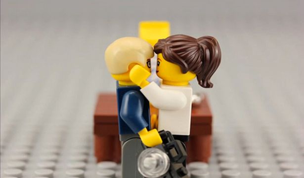 Video: propuesta de matrimonio versión LEGO