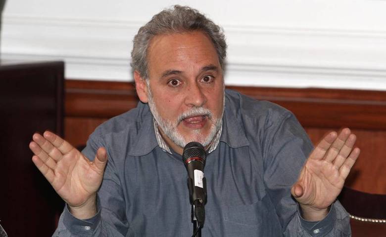 Hallan formato de seguro de vida en casa de la asesina de León Serment