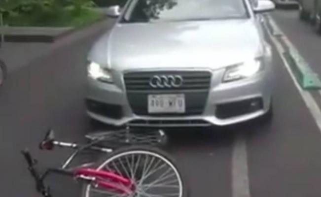 Ciclista pide le quiten la licencia a conductor del Audi