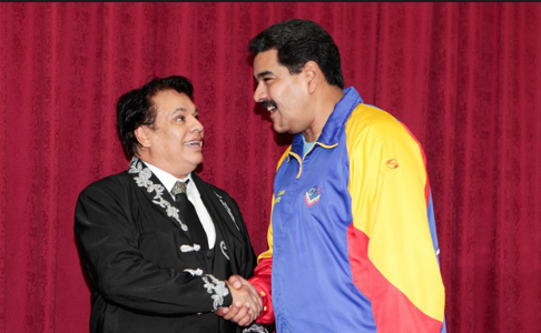 Nicolás Maduro lamenta la muerte de Juan Gabriel