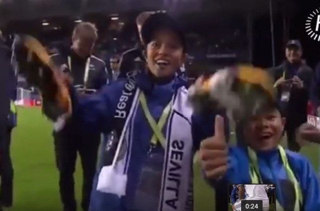 Marcelo sorprende a niños refugiados y les regala sus tachones - marcelo-refugiados-2