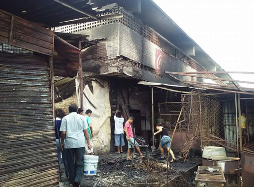 Se incendia mercado en Coyuca de Benítez - mercado-coyuca