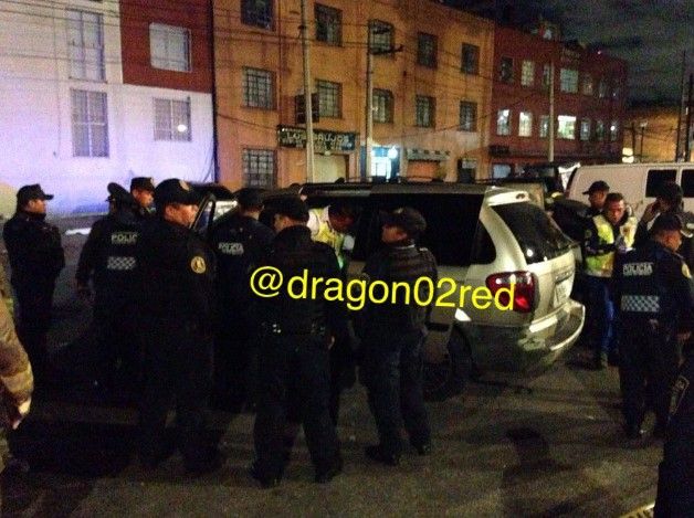 Encuentran cuerpo en una camioneta en la Morelos - muerto-tepito-dragon02red2