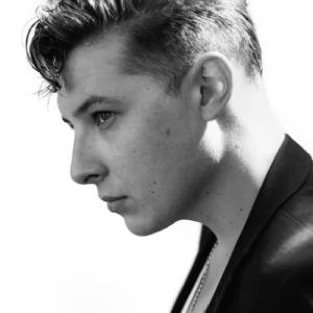 Recae John Newman por tumor cerebral - newman1