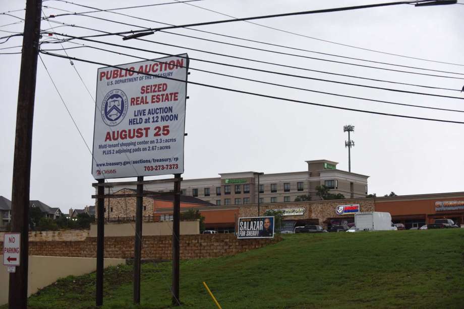 Subastan en 6.7 mdd el centro comercial del extesorero de Moreira - northpoint-shopping-2