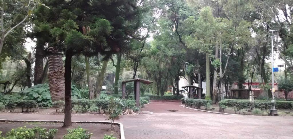 Invierten 107 millones de pesos para renovar parques capitalinos - parque-4-1024x488