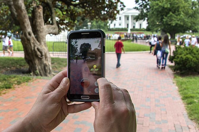Compañías buscan atraer a jugadores de "Pokémon Go" - pokemon-5